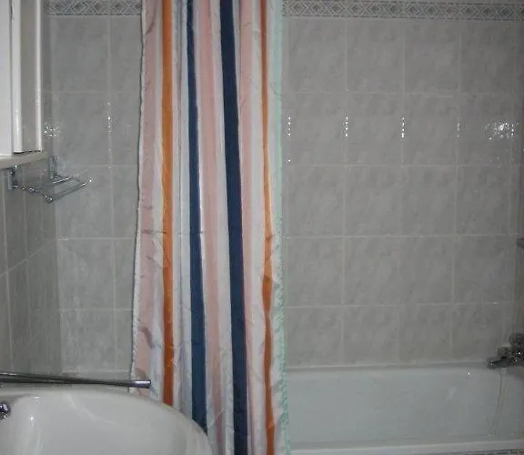 Διαμέρισμα With Parking Space Valbandon, - 7304 *